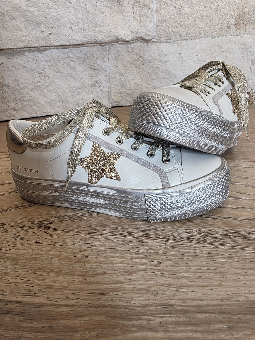 Vintage Havana - White and Gold Star Platform Sneakers - Women's